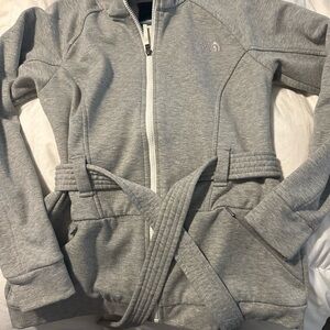 Women’s Size Small Northface Sweathsirt Jacket mid length tie front w/pockets
